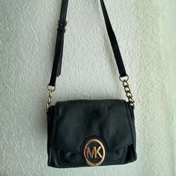 Michael Kors crossbody - Picture 2 of 3